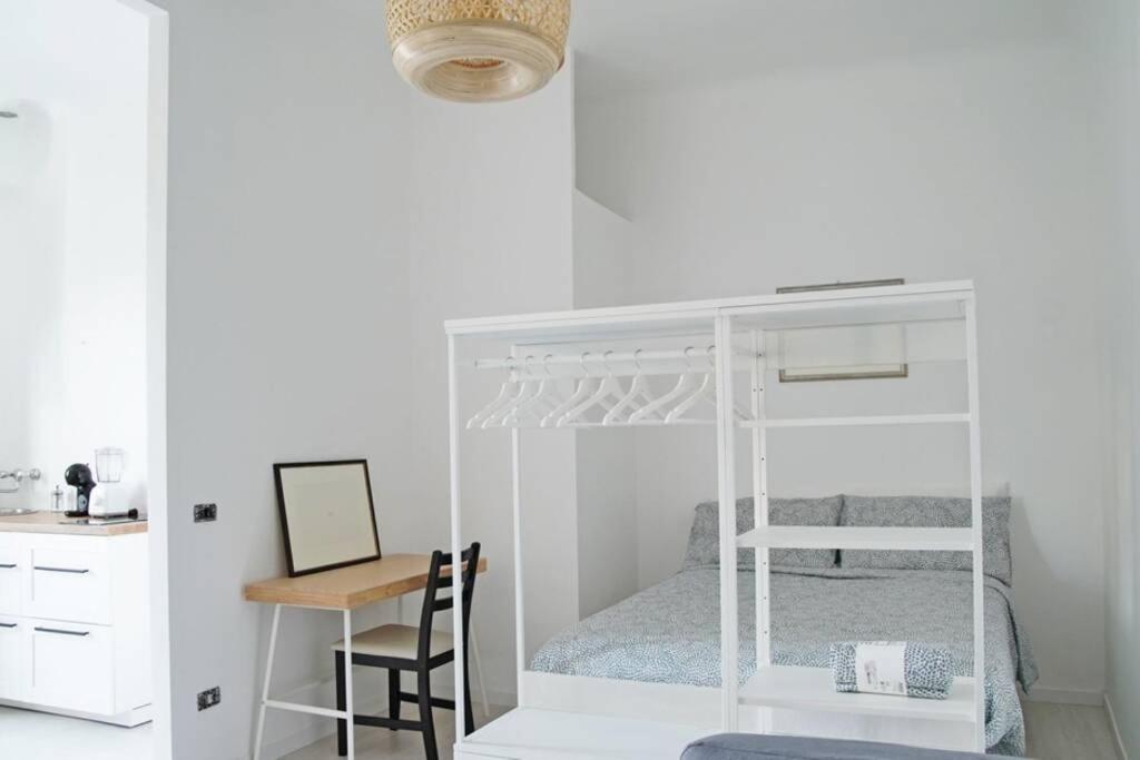 Urban House - Best View Navigli Milan Center ภายนอก รูปภาพ